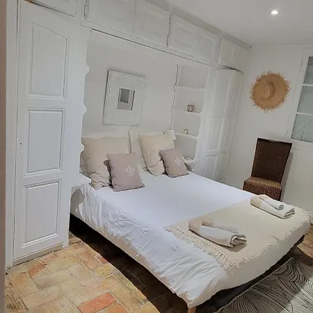 Petite Maison Mitoyenne Au Cœur De Tropez Appartement *